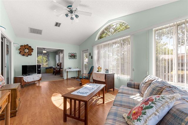 10989 SW 86TH AVENUE, Ocala, FL 34481
