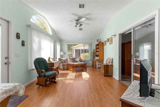 10989 SW 86TH AVENUE, Ocala, FL 34481