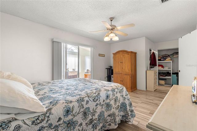 10989 SW 86TH AVENUE, Ocala, FL 34481