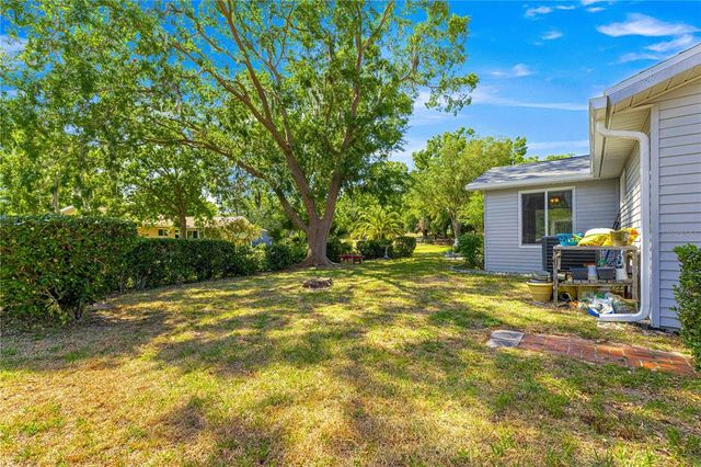 10989 SW 86TH AVENUE, Ocala, FL 34481