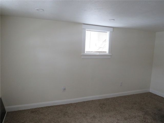 306 N 2nd St, West Newton, PA 15089