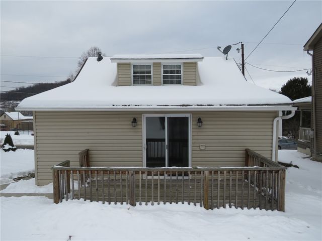 306 N 2nd St, West Newton, PA 15089