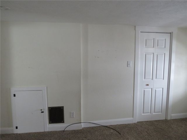 306 N 2nd St, West Newton, PA 15089