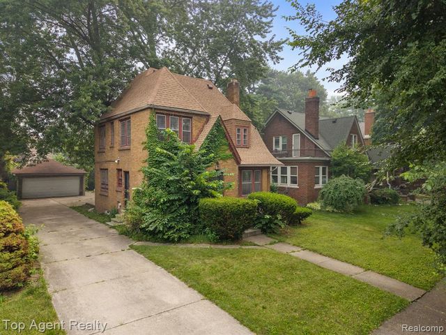 18642 Lancashire Street, Detroit, MI 48223