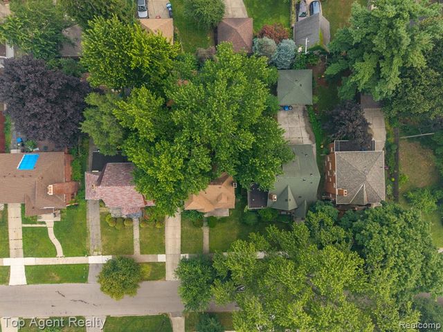 18642 Lancashire Street, Detroit, MI 48223