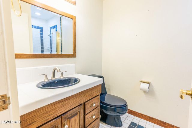 23132 Posada Drive, Santa Clarita, CA 91354