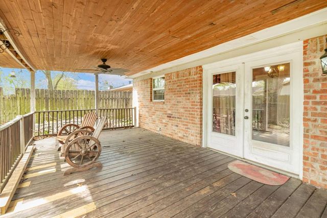 3910 Wintergreen Drive, Humble, TX 77396