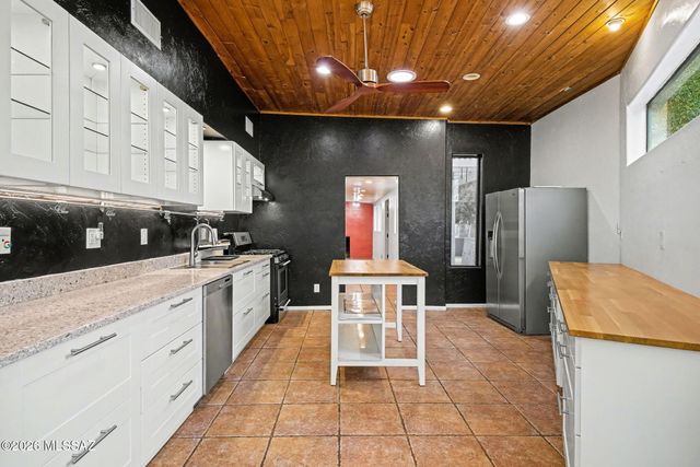 3443 N Tucson Boulevard, Tucson, AZ 85716