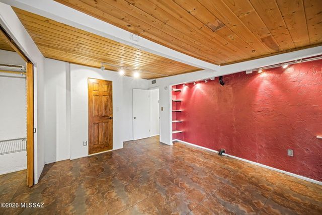 3443 N Tucson Boulevard, Tucson, AZ 85716