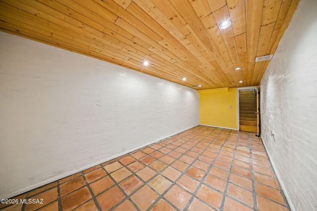 3443 N Tucson Boulevard, Tucson, AZ 85716