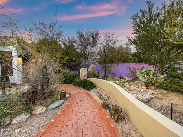 3443 N Tucson Boulevard, Tucson, AZ 85716