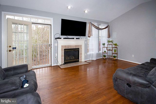 100 COLTS NECK DR, Sicklerville, NJ 08081