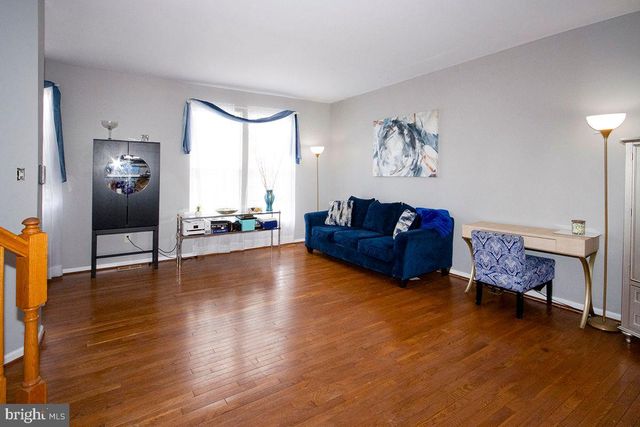 100 COLTS NECK DR, Sicklerville, NJ 08081