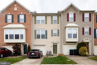 100 COLTS NECK DR, Sicklerville, NJ 08081