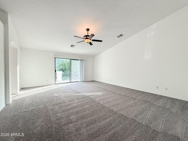 10445 W WINDSOR Avenue, Avondale, AZ 85392