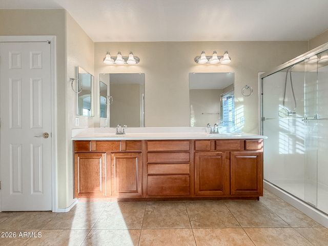 10445 W WINDSOR Avenue, Avondale, AZ 85392