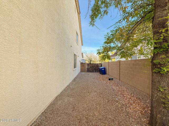 10445 W WINDSOR Avenue, Avondale, AZ 85392