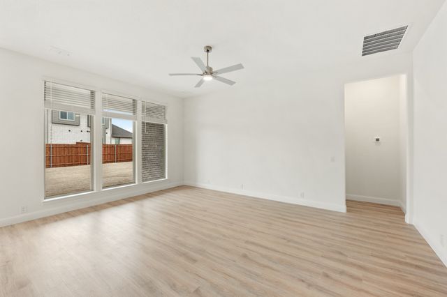 2808 Parkwood Circle, Denton, TX 76226