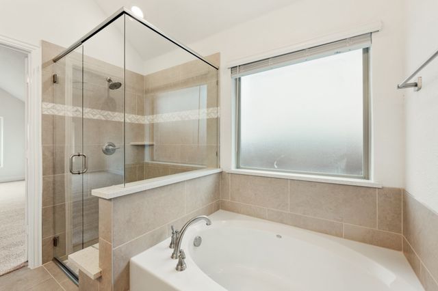 2808 Parkwood Circle, Denton, TX 76226