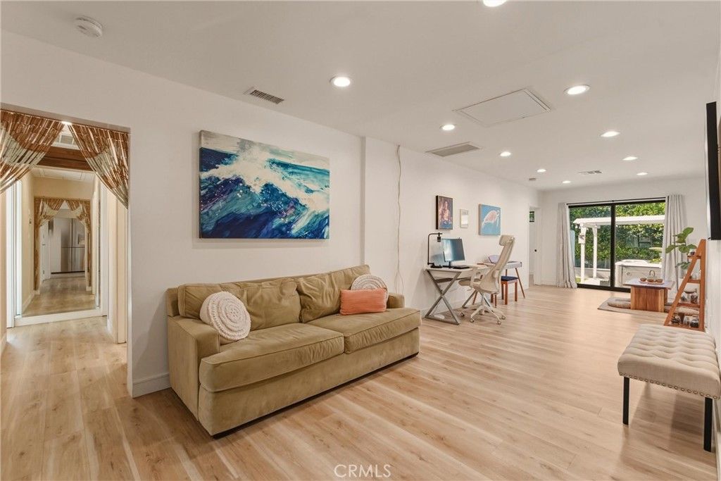 Image 10 of property listing at 4417 McNab Avenue, Lakewood, CA 90713