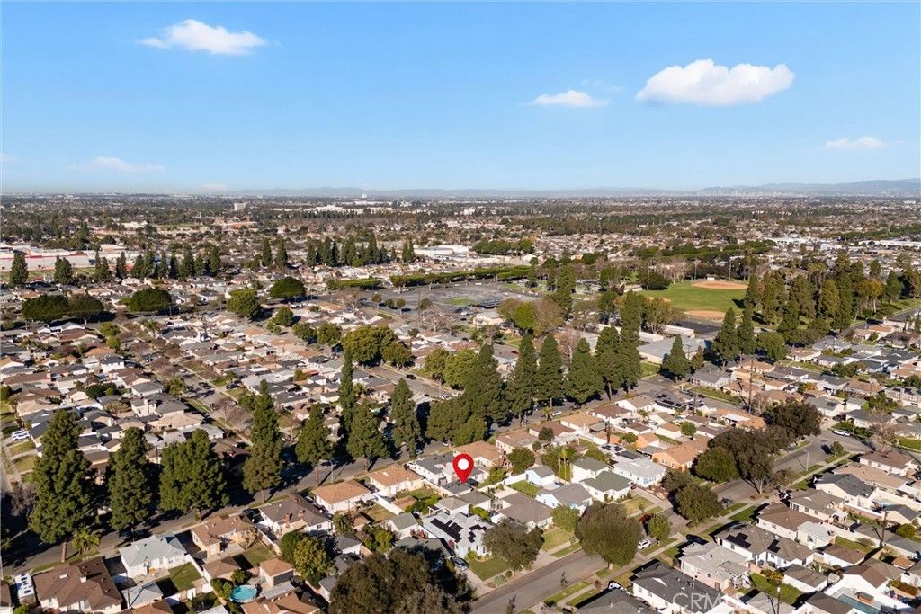 Image 21 of property listing at 4417 McNab Avenue, Lakewood, CA 90713