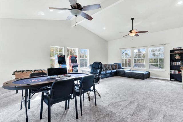 152 Valley View Court, Willow Park, TX 76087