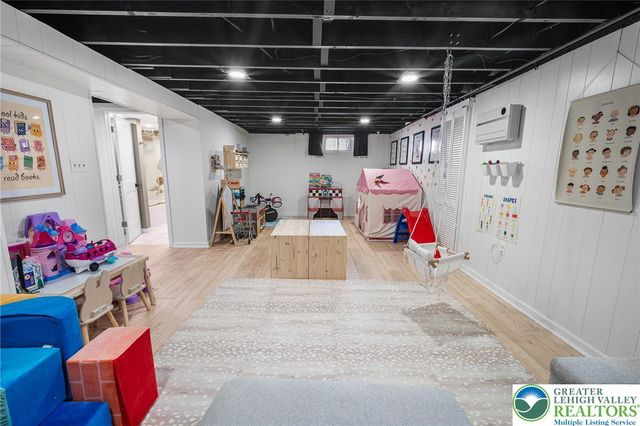 2518 West Elm Street, Allentown City, PA 18104