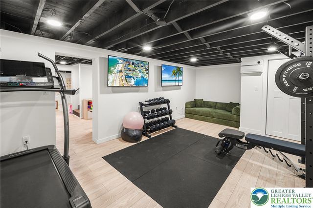 2518 West Elm Street, Allentown City, PA 18104