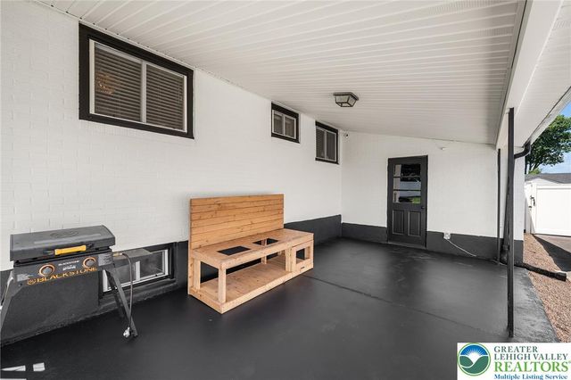 2518 West Elm Street, Allentown City, PA 18104