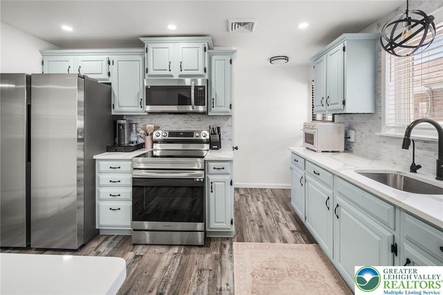 2518 West Elm Street, Allentown City, PA 18104