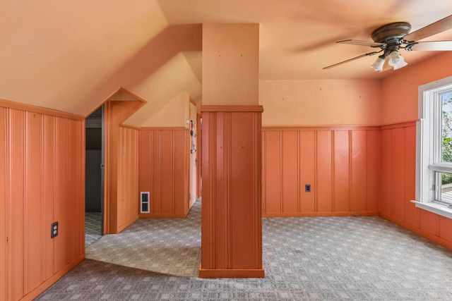 8570 Lincoln Street NE, Blaine, MN 55434