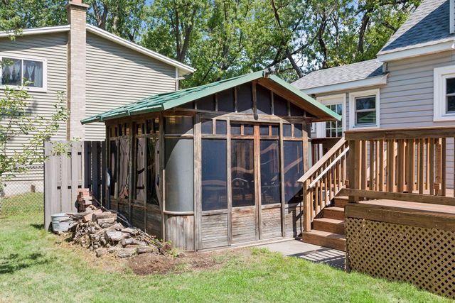 8570 Lincoln Street NE, Blaine, MN 55434