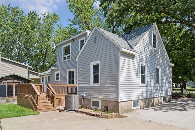 8570 Lincoln Street NE, Blaine, MN 55434