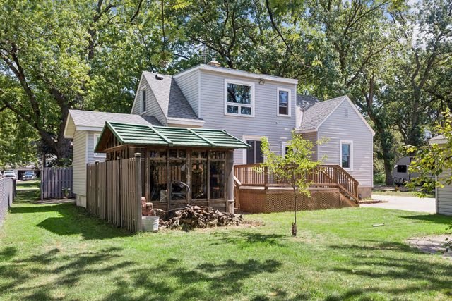 8570 Lincoln Street NE, Blaine, MN 55434