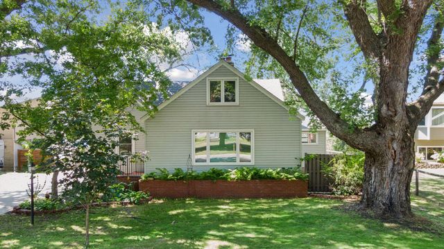 8570 Lincoln Street NE, Blaine, MN 55434