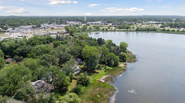 8570 Lincoln Street NE, Blaine, MN 55434