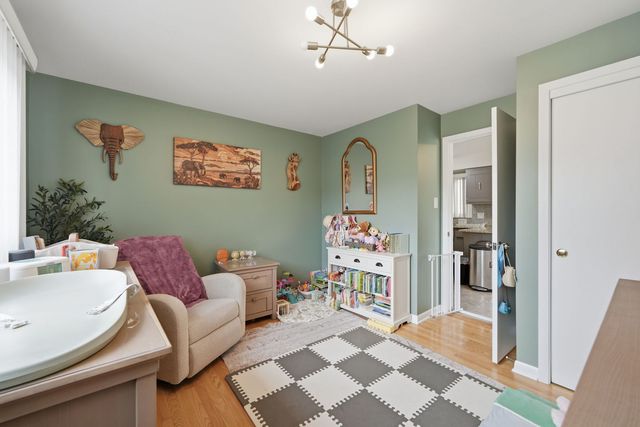 3349 N Osage Avenue, Chicago, IL 60634