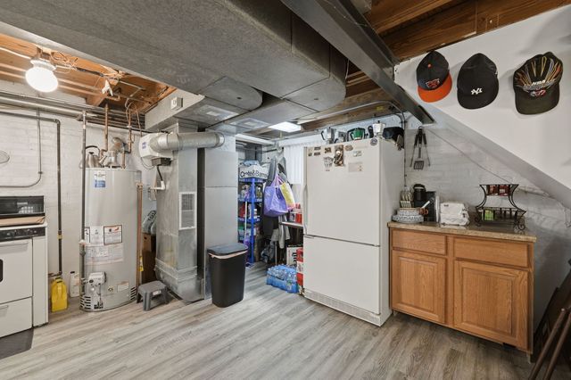 3349 N Osage Avenue, Chicago, IL 60634