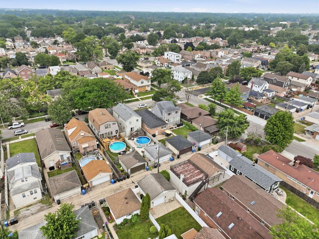 3349 N Osage Avenue, Chicago, IL 60634