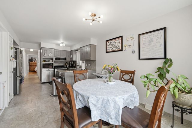 3349 N Osage Avenue, Chicago, IL 60634