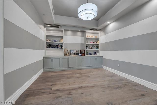 9101 Alta Drive 204, Las Vegas, NV 89145