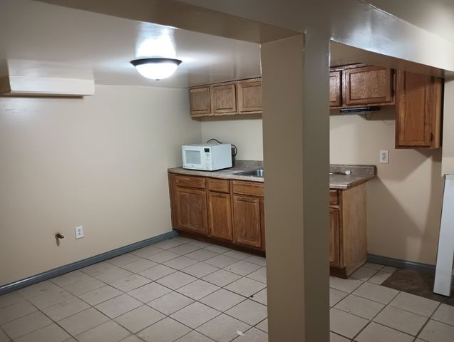 6541 S Artesian Avenue, Chicago, IL 60629