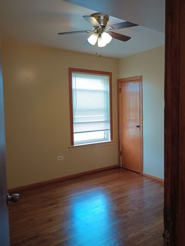 6541 S Artesian Avenue, Chicago, IL 60629