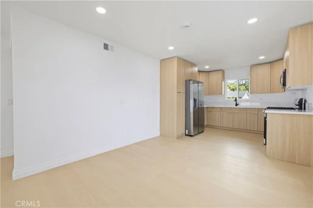 28201 Hot Springs, Canyon Country, CA 91351