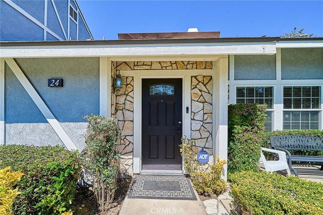 24 Atherton, Irvine, CA 92620