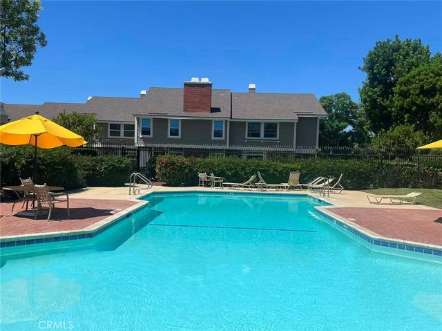 24 Atherton, Irvine, CA 92620