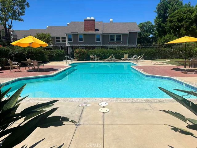 24 Atherton, Irvine, CA 92620