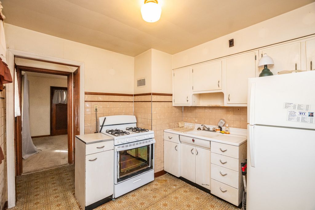 530 Webb Street, Calumet City, IL 60409 — photo 5
