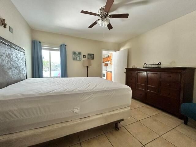 101 Linda Lane 22, Palm Beach Shores, FL 33404