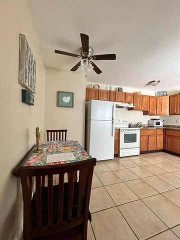 101 Linda Lane 22, Palm Beach Shores, FL 33404